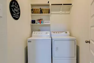 205 Laura Leigh Ln, Angleton, TX 77515 - Photo 16