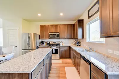 205 Laura Leigh Lane, Angleton, TX 77515 - Photo 8