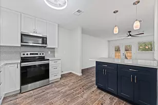 1808 N Red Cedar Cir, The Woodlands, TX 77380 - Photo 8