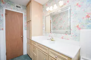 10231 Ivyridge Rd, Houston, TX 77043 - Photo 18