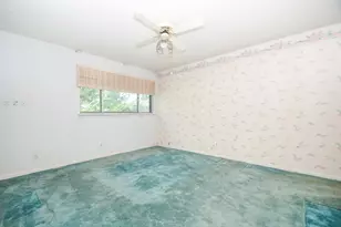 10231 Ivyridge Rd, Houston, TX 77043 - Photo 16