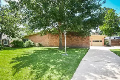 10231 Ivyridge Road, Houston, TX 77043 - Photo 1