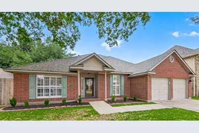 819 Maplewood Falls Court, Houston, TX 77062 - Photo 38