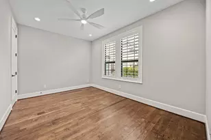 14008 Memorial Reserve Pl, Houston, TX 77079 - Photo 10
