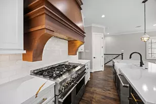 14008 Memorial Reserve Pl, Houston, TX 77079 - Photo 26