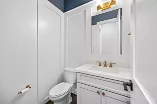 14008 Memorial Reserve Pl, Houston, TX 77079 - Photo 12