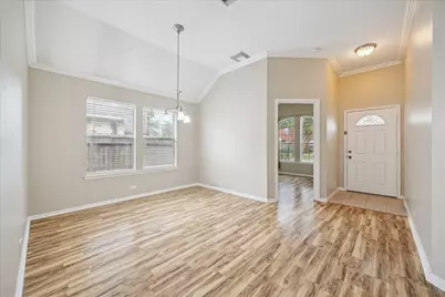 2708 Courtyard Lane, Pearland, TX 77584 - Photo 2