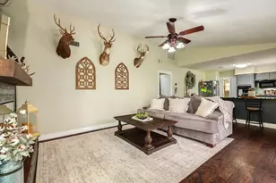 112 Blossom St, Lake Jackson, TX 77566 - Photo 10