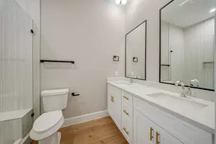 968 South Ln, Houston, TX 77088 - Photo 12