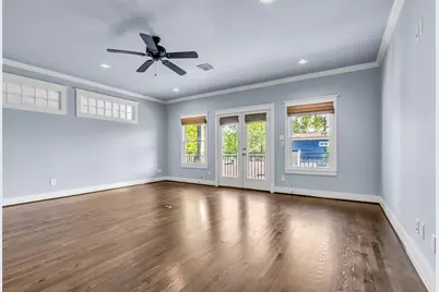 236 E Woodland Street, Houston, TX 77009 - Photo 8