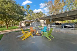 141 White Oak St, Point Blank, TX 77364 - Photo 4