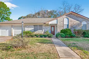 1215 Easy St, Rosenberg, TX 77471 - Photo 4