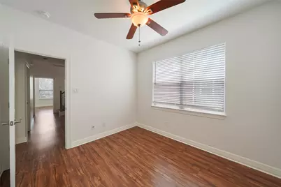 724 Link Road, Houston, TX 77009 - Photo 14