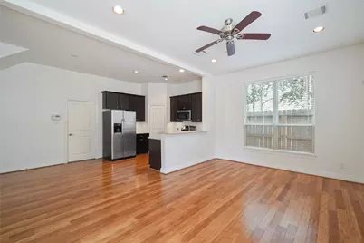 724 Link Road, Houston, TX 77009 - Photo 2