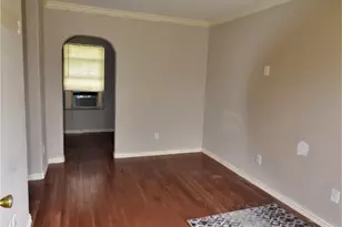 7326 Eagle Pass St, Houston, TX 77020 - Photo 6