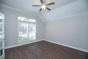 2307 Upland Park Dr, Sugar Land, TX 77479 - Photo 6