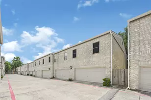 17487 Red Oak Dr, Houston, TX 77090 - Photo 18