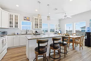 4414 Palm St, Freeport, TX 77541 - Photo 8