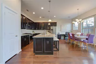 8812 Narrow Leaf St, Houston, TX 77080 - Photo 14