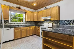 302 Post Oak St, Livingston, TX 77351 - Photo 16