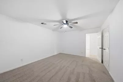 2243 Green Meadows Drive, Sealy, TX 77474 - Photo 28