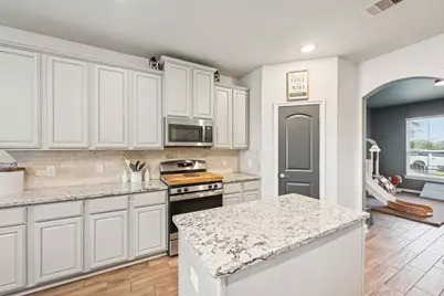 2406 Harborwood Court, Texas City, TX 77568 - Photo 20