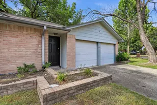 4118 Pinebridge Ln, Spring, TX 77388 - Photo 4