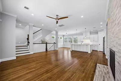 415 W 16th Street #D, Houston, TX 77008 - Photo 12