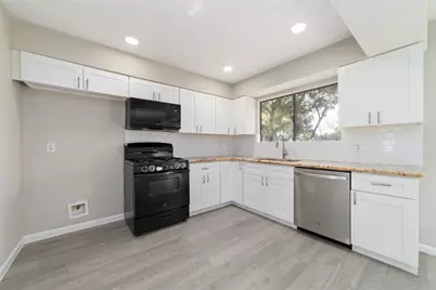 8426 Laurel Trails Drive, Houston, TX 77095 - Photo 12