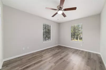 8426 Laurel Trails Drive, Houston, TX 77095 - Photo 16