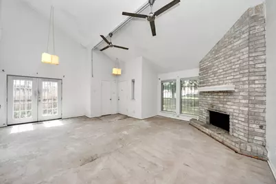 5747 Easthampton Drive #D, Houston, TX 77039 - Photo 10