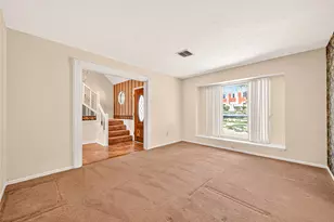 614 Orangewood Dr, Conroe, TX 77302 - Photo 4