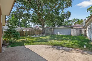 614 Orangewood Dr, Conroe, TX 77302 - Photo 42
