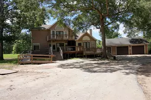 27593 Country Colony Dr, Splendora, TX 77372 - Photo 2