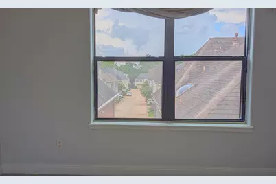 1307 Riverine Court, Houston, TX 77055 - Photo 36
