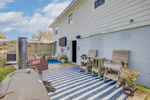 2210 67th St, Galveston, TX 77551 - Photo 40