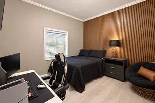 7644 Avenue F, Houston, TX 77012 - Photo 14