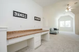 14 Guinevere Pl, Conroe, TX 77384 - Photo 24