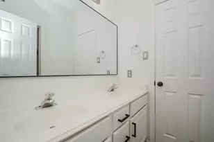 14 Guinevere Pl, Conroe, TX 77384 - Photo 28