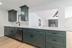 419 Bellmar Dr, Houston, TX 77037 - Photo 6