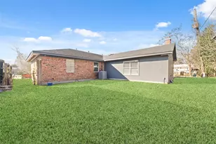 419 Bellmar Dr, Houston, TX 77037 - Photo 18