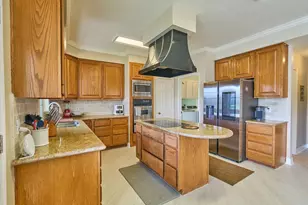 2610 Lakeside Village Dr, Missouri City, TX 77459 - Photo 6