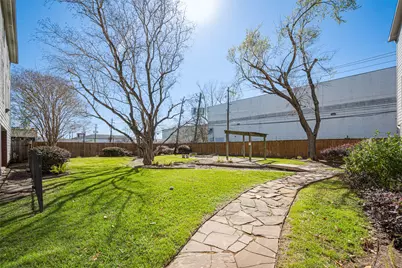 3426 Skyline Village Drive, Houston, TX 77057 - Photo 46
