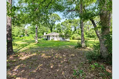 7477 Hidden Acres Drive, Cleveland, TX 77328 - Photo 24