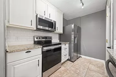 6700 Richardson Road #305, Houston, TX 77069 - Photo 18