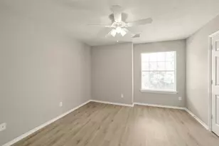 171 N Burberry Park Cir, The Woodlands, TX 77382 - Photo 26