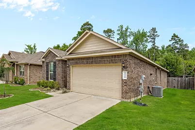11518 Castle Nugent Court, Conroe, TX 77304 - Photo 2