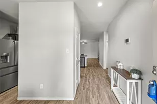 11518 Castle Nugent Ct, Conroe, TX 77304 - Photo 4