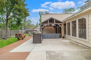 2227 7 Oaks Dr, Houston, TX 77339 - Photo 26