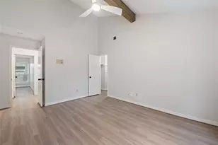 11805 Southlake Dr, Houston, TX 77077 - Photo 14